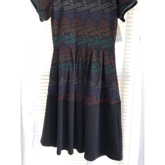 LulaRoe Amelia - Picture 3 of 7